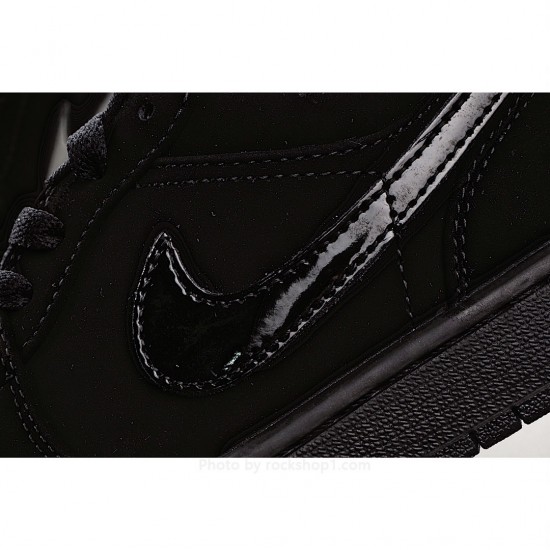 Air Jordan 1 Low 'Triple Black'