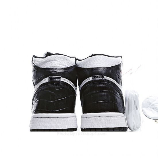 Air Jordan 1 Retro High OG 'Black/White'