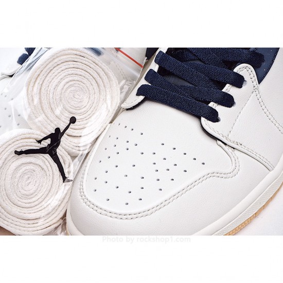 Air Jordan 1 Mid 'Jeter'