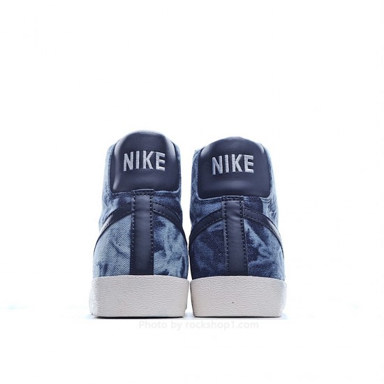 Nike Blazer Mid QS HH Sneakers