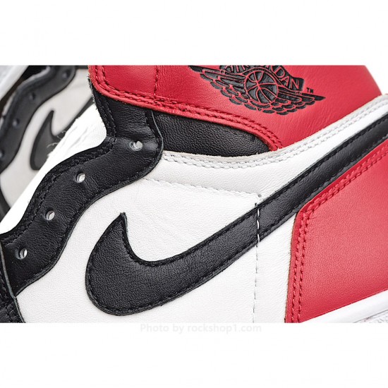 Air Jordan 1 Retro High OG 'Black Toe' 2016