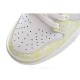 Nike SB Dunk Low GSYellow StrikeY Low Top Sneakers