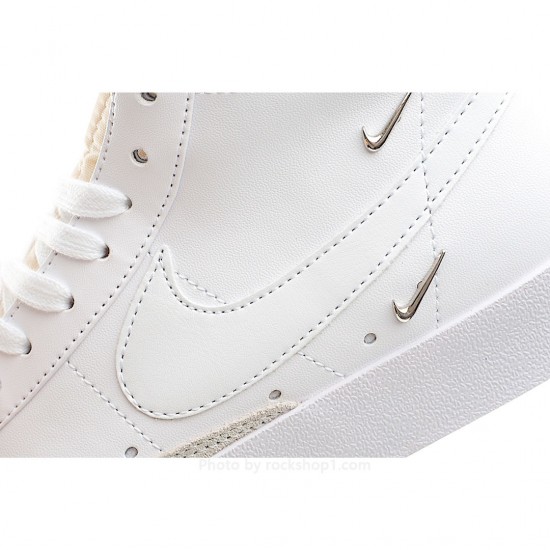 Nike Wmns Blazer Mid '77 SE 'Sisterhood - White Metallic Silver'