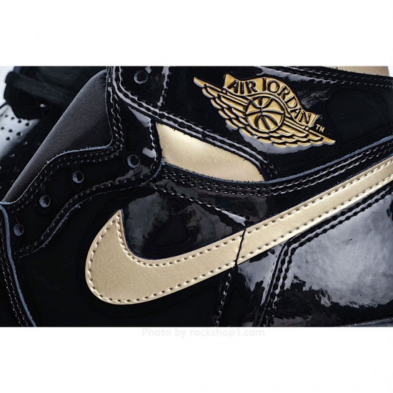 Air Jordan 1 Retro High OG 'Black Metallic Gold'