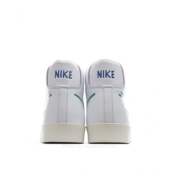 Nike Blazer Mid Sneakers