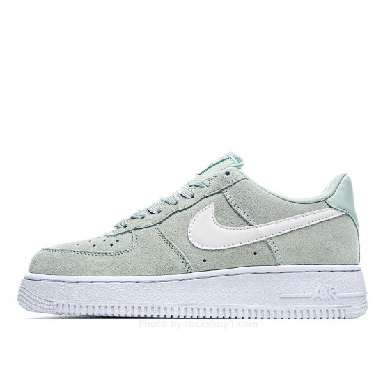 Nike Air Force 1 Low Low-Top Sneakers