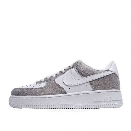 Nike Air Force 1 Low-Top Sneakers