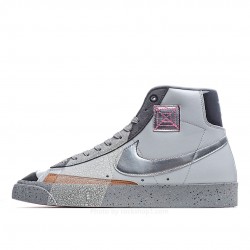 Nike Blazer Mid VNTG Sneakers