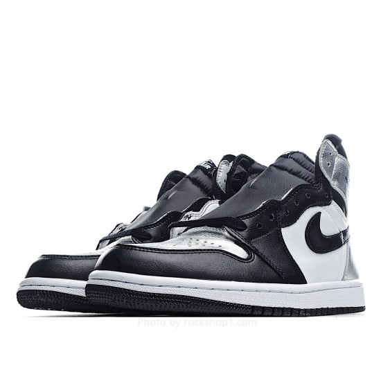 Wmns Air Jordan 1 Retro High OG 'Silver Toe'