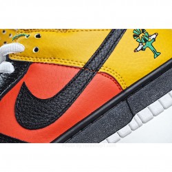 Nike SB Dunk Low Raygun 