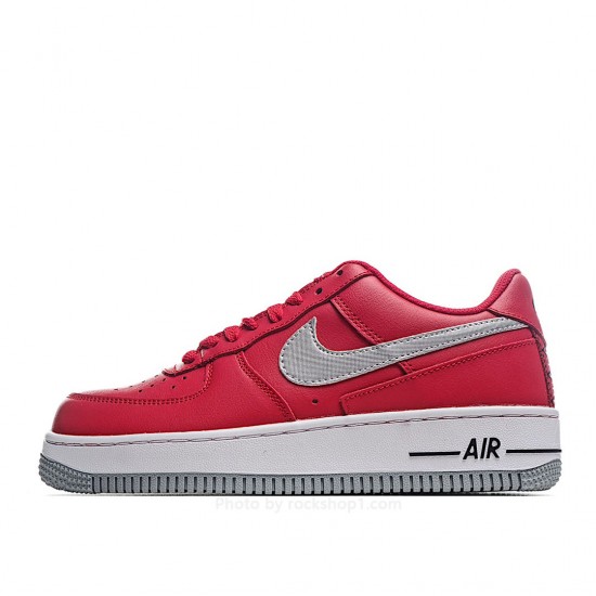 Nike Air Force 1 Low 07 Low Top Sneakers