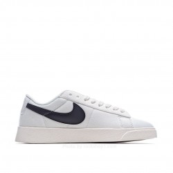 Nike Blazer Low LX Sneakers