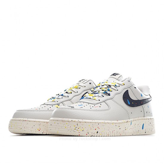 Nike Air Force 107 Sneakers