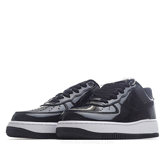 Nike Air Force 1 Black