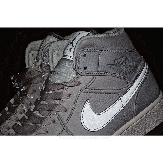 Air Jordan 1 Mid Retro SE 'Grey Fog'