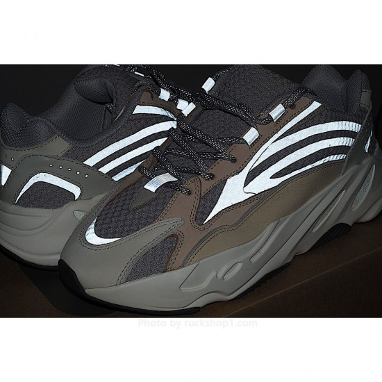 Adidas Yeezy Boost 700 V2 'Cream'