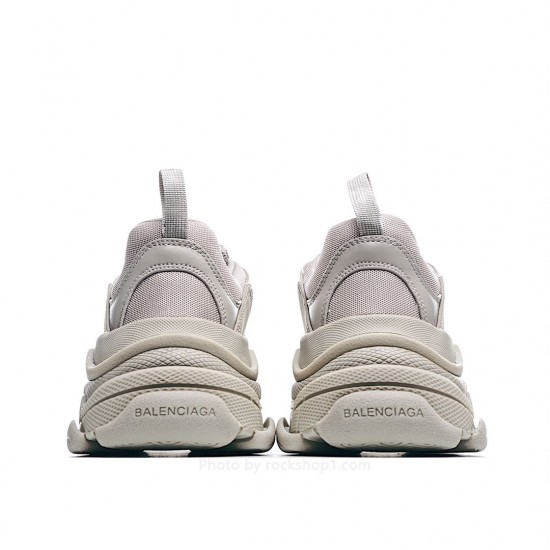 Balenciaga Triple S dad shoes running shoes