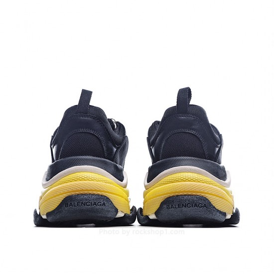 Balenciaga Triple S dad shoes running shoes