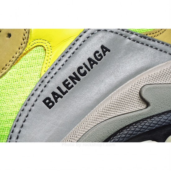 Balenciaga Triple S dad shoes running shoes