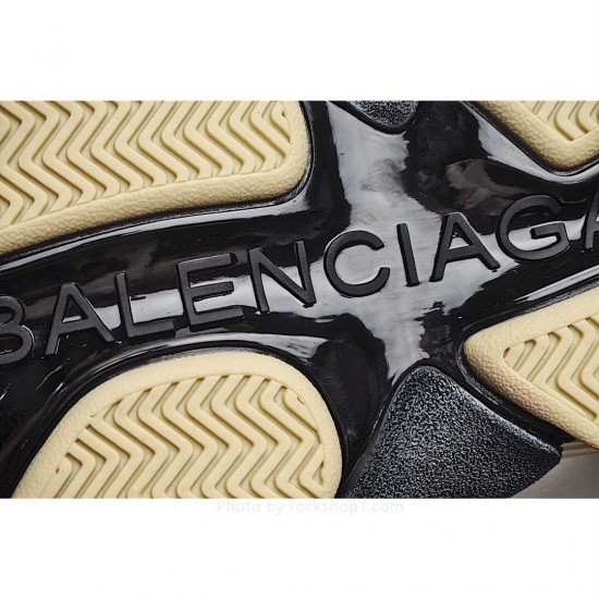 Balenciaga Triple S dad shoes running shoes