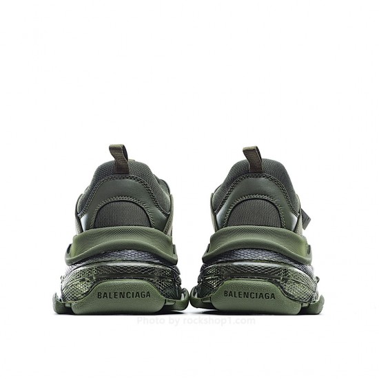 Balenciaga Triple S dad shoes running shoes