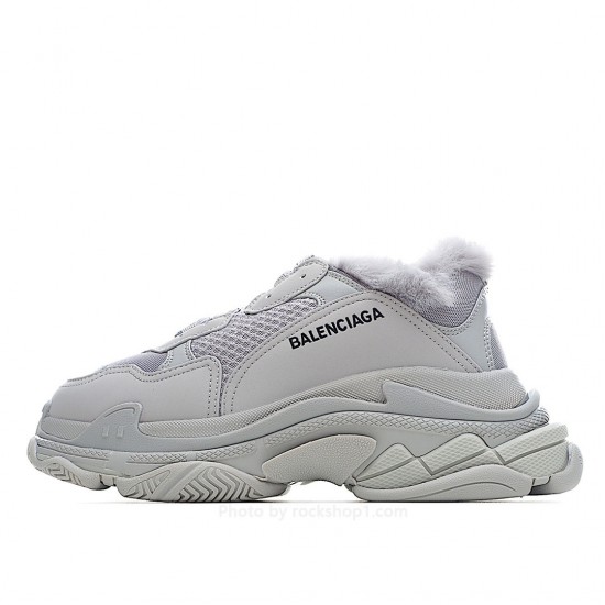 Balenciaga Triple S dad shoes running shoes