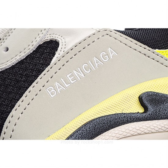 Balenciaga Triple S dad shoes running shoes