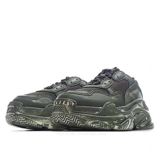 Balenciaga Triple S dad shoes running shoes