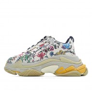 Balenciaga Triple S dad shoes running shoes