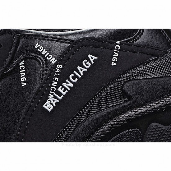 Balenciaga Triple S dad shoes running shoes