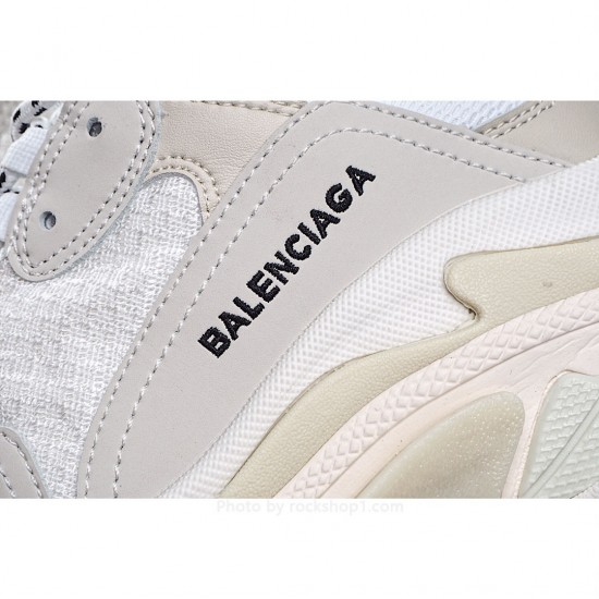 Balenciaga Triple S dad shoes running shoes