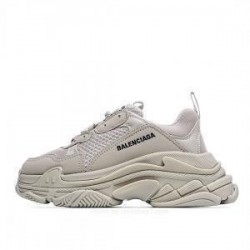 Balenciaga Triple S dad shoes running shoes