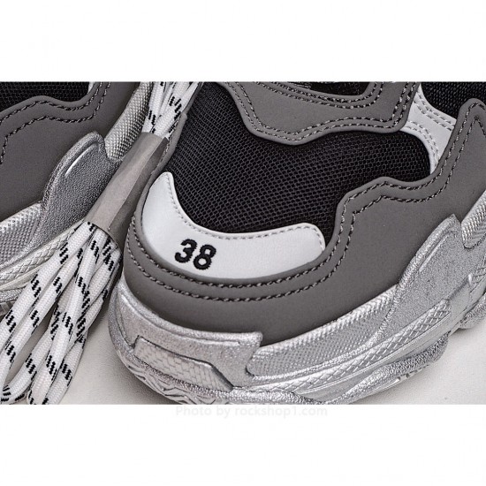 Balenciaga Triple S dad shoes running shoes