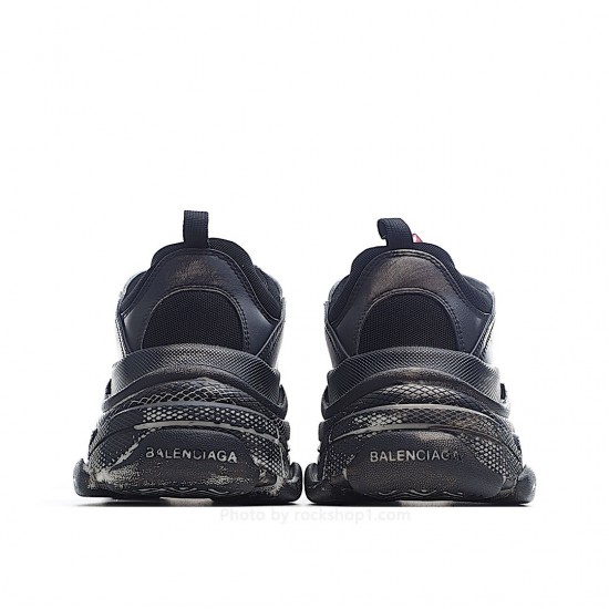 Balenciaga Triple S dad shoes running shoes